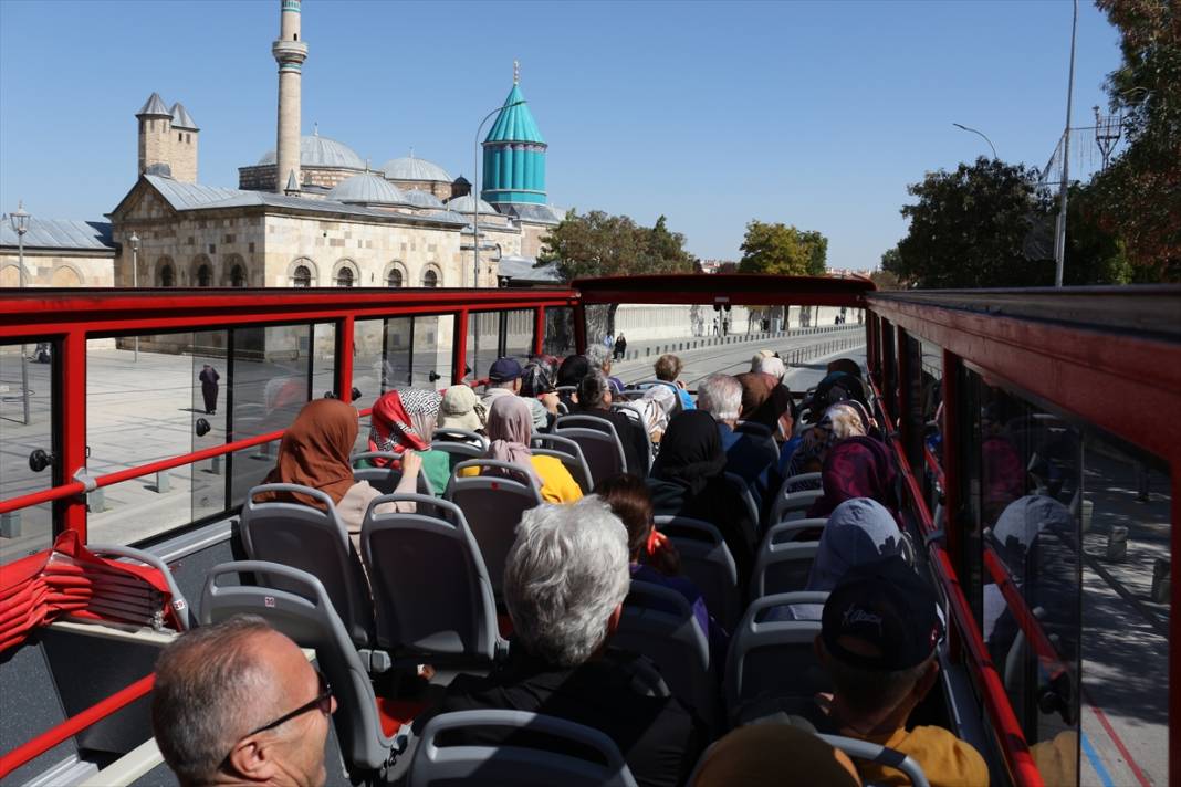 Konya’nın akıllı şehir uygulamalarıyla turistler şehri keşfediyor 10